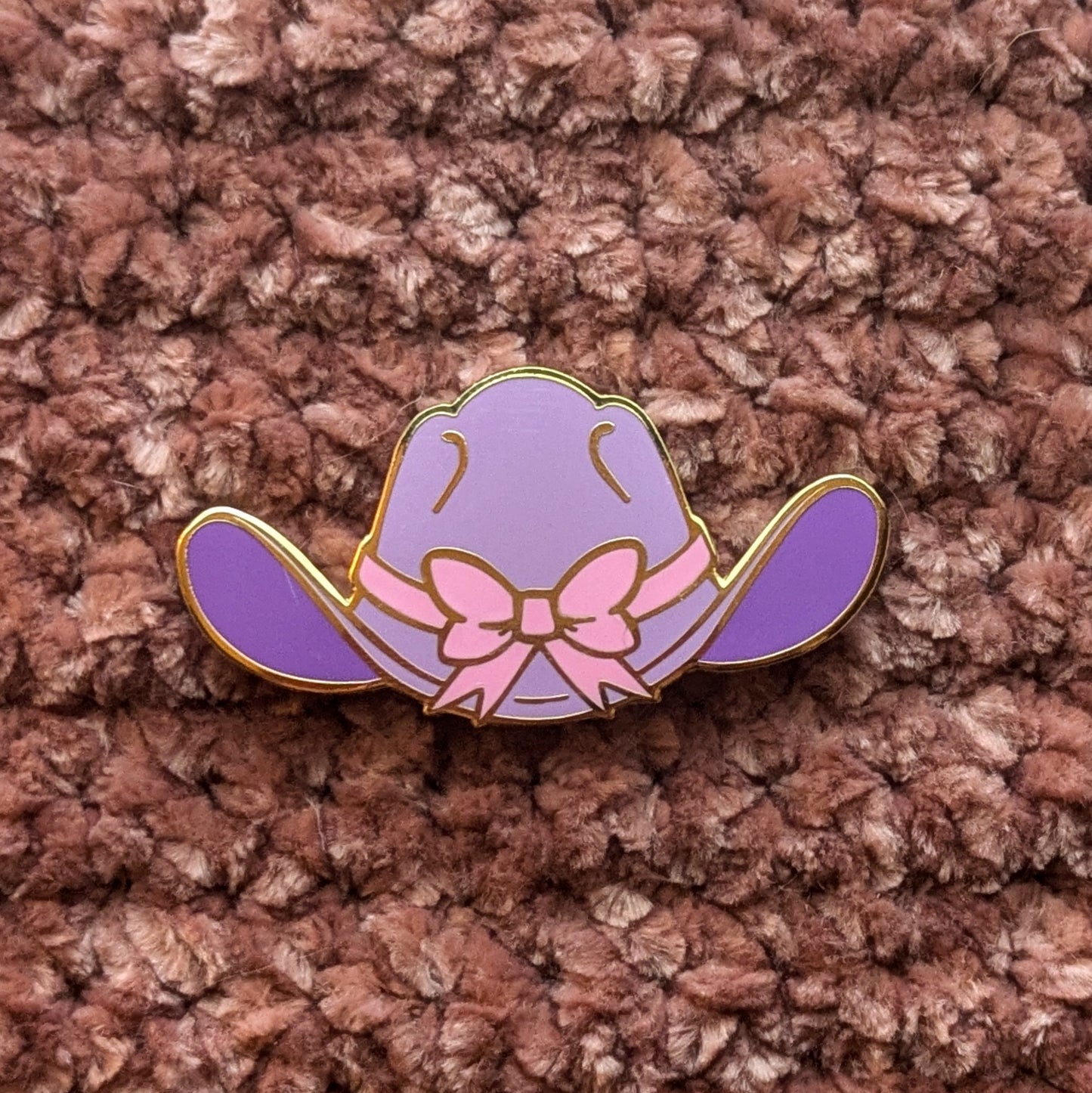 Cow Girl Hat Pin - Kaiyo Clubchouse